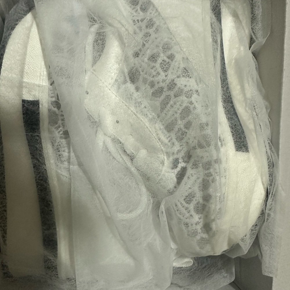 NEW - Picture 5 of 5